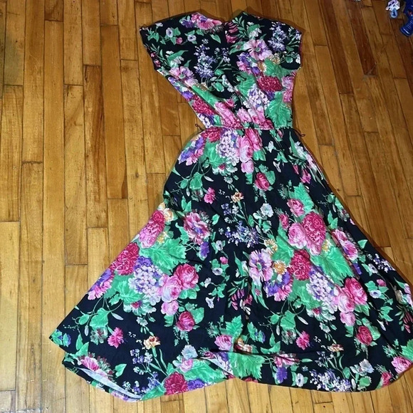 Vintage Michelle Stuart dark floral maxi cotton dress with shoulderpads - Picture 6 of 6